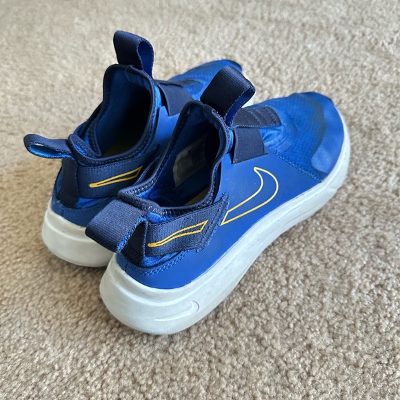 Nike Flex Plus Big Kids sneakers shoes - Picture 3 of 5